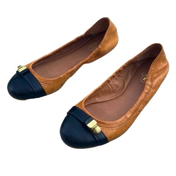 Coach Delphine Round Toe Ballet Flat in Black/Tan Leather Gently Used w/Box Sz 7 - Picture 8 of 10